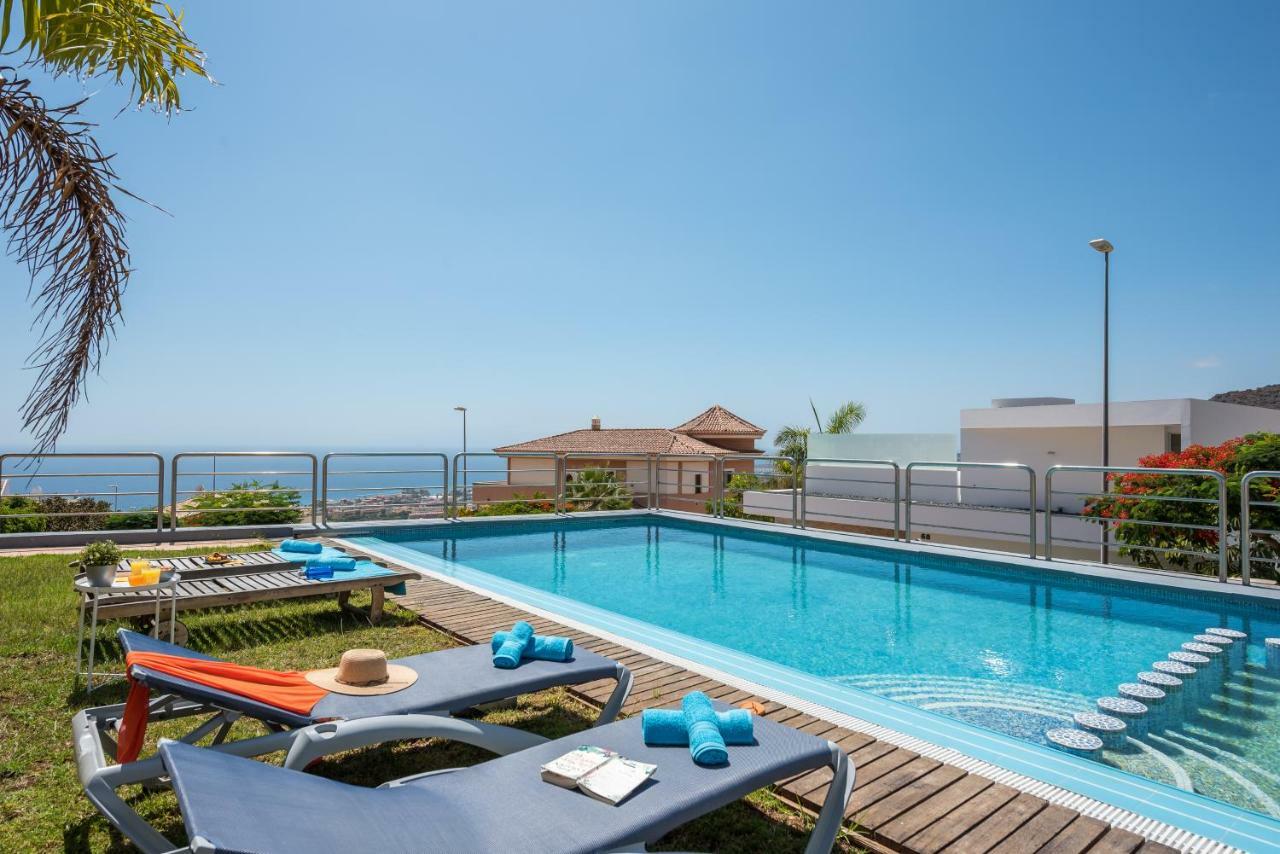 אדחה 2 Charming Villa Private Pool And Sea View מראה חיצוני תמונה