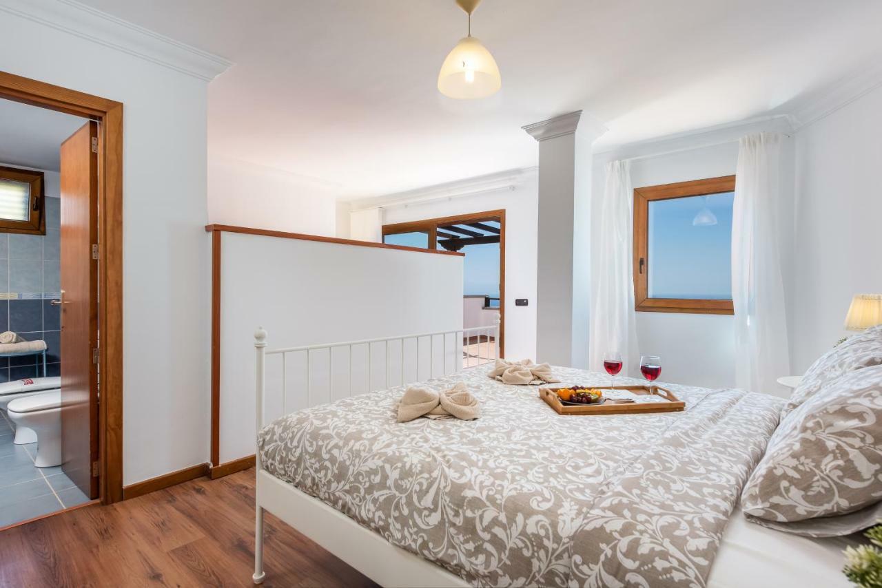 אדחה 2 Charming Villa Private Pool And Sea View מראה חיצוני תמונה