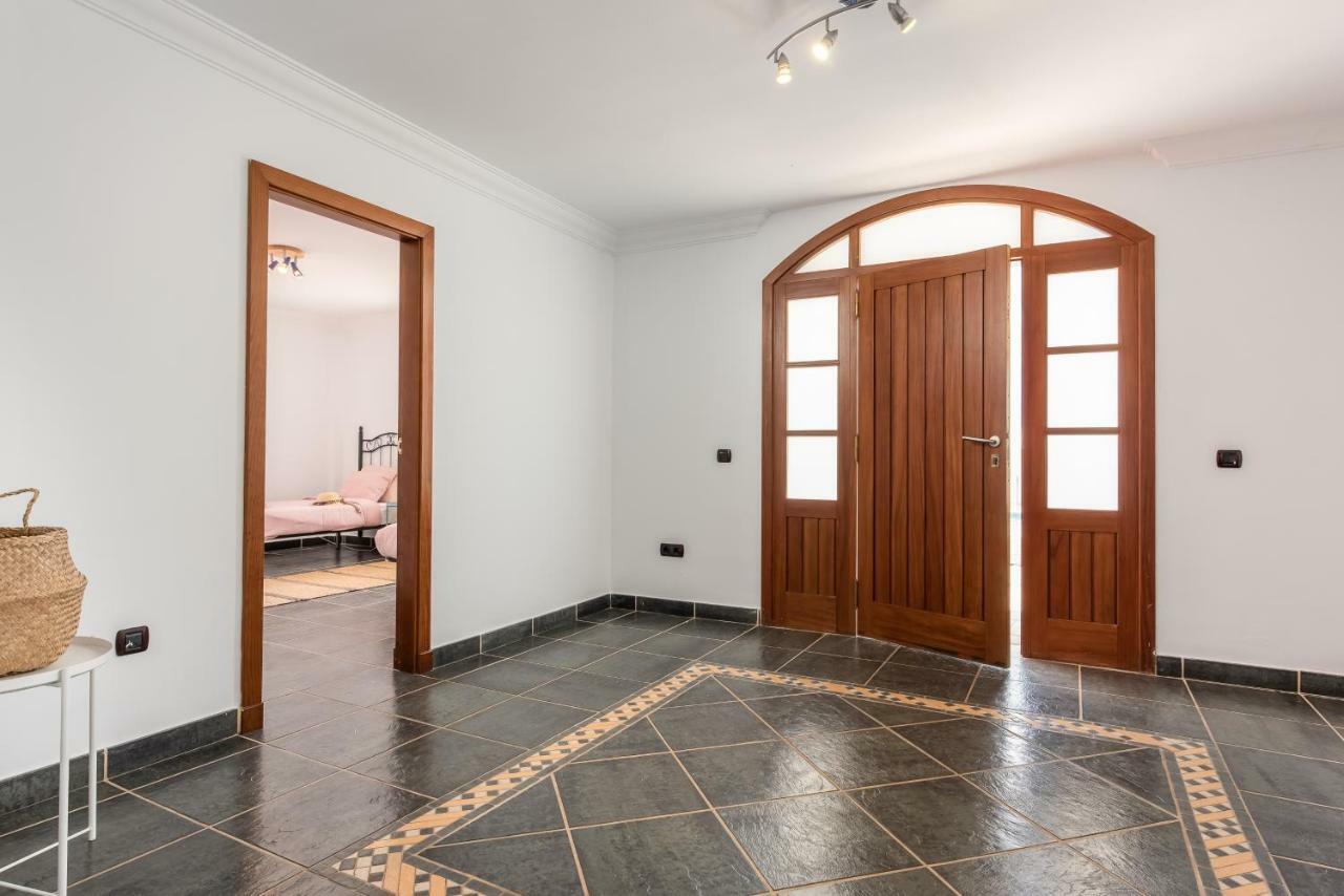 אדחה 2 Charming Villa Private Pool And Sea View מראה חיצוני תמונה